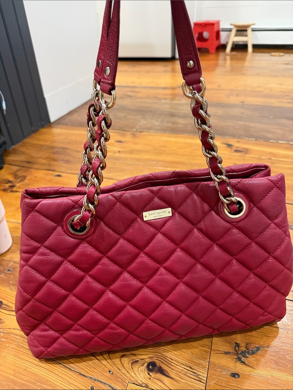 Kate Spade New York Gold Coast Maryanne Quilter Tote with Chain-Link Handles - Picture 15 of 16